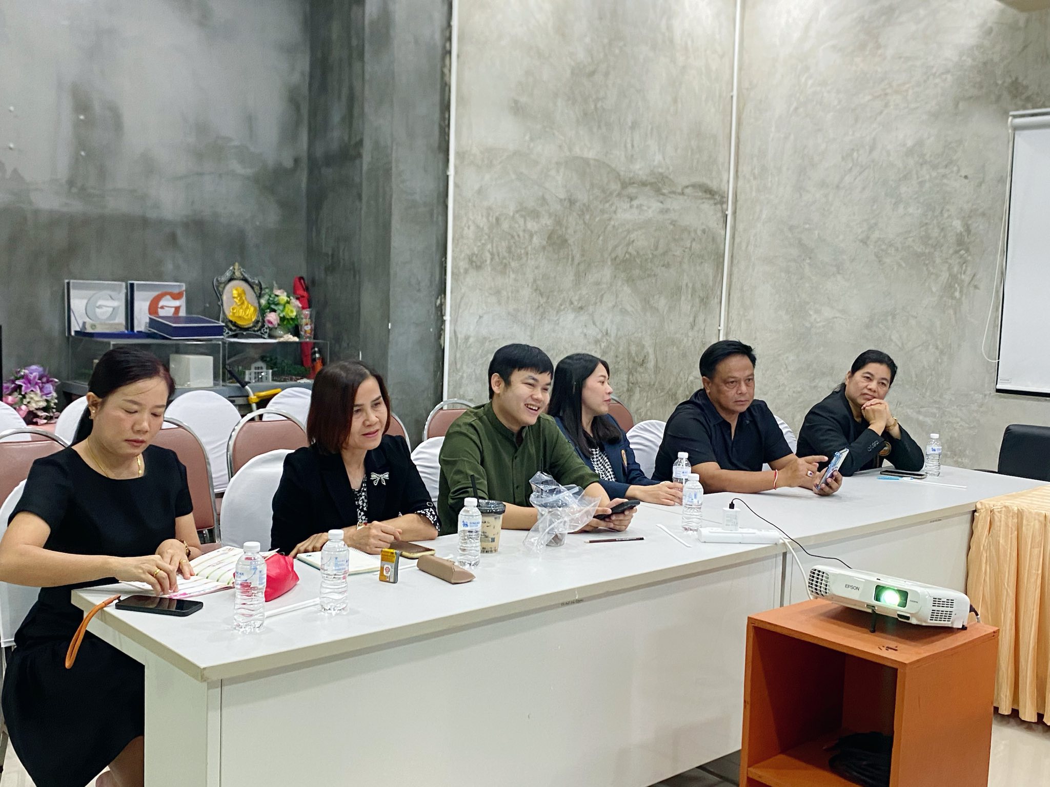 หน่วยออกแบบ ร่วมประชุมออกแบบห้องปฏิบัติการพยาบาลพื้นฐาน เพื่อเตรียมสำหรับให้นักศึกษาได้ฝึกปฏิบัติการพยาบาล